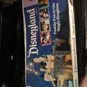 🎠COPY - 1990 Disneyland Game-419 $25 or $20 w/offer 792
